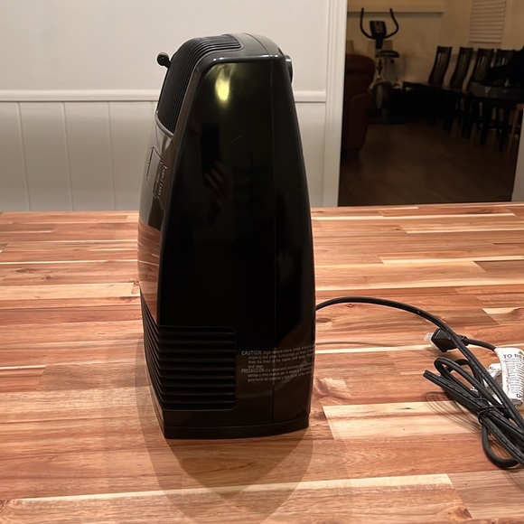 Lasko Warm Air Heater - Picture 10 of 13